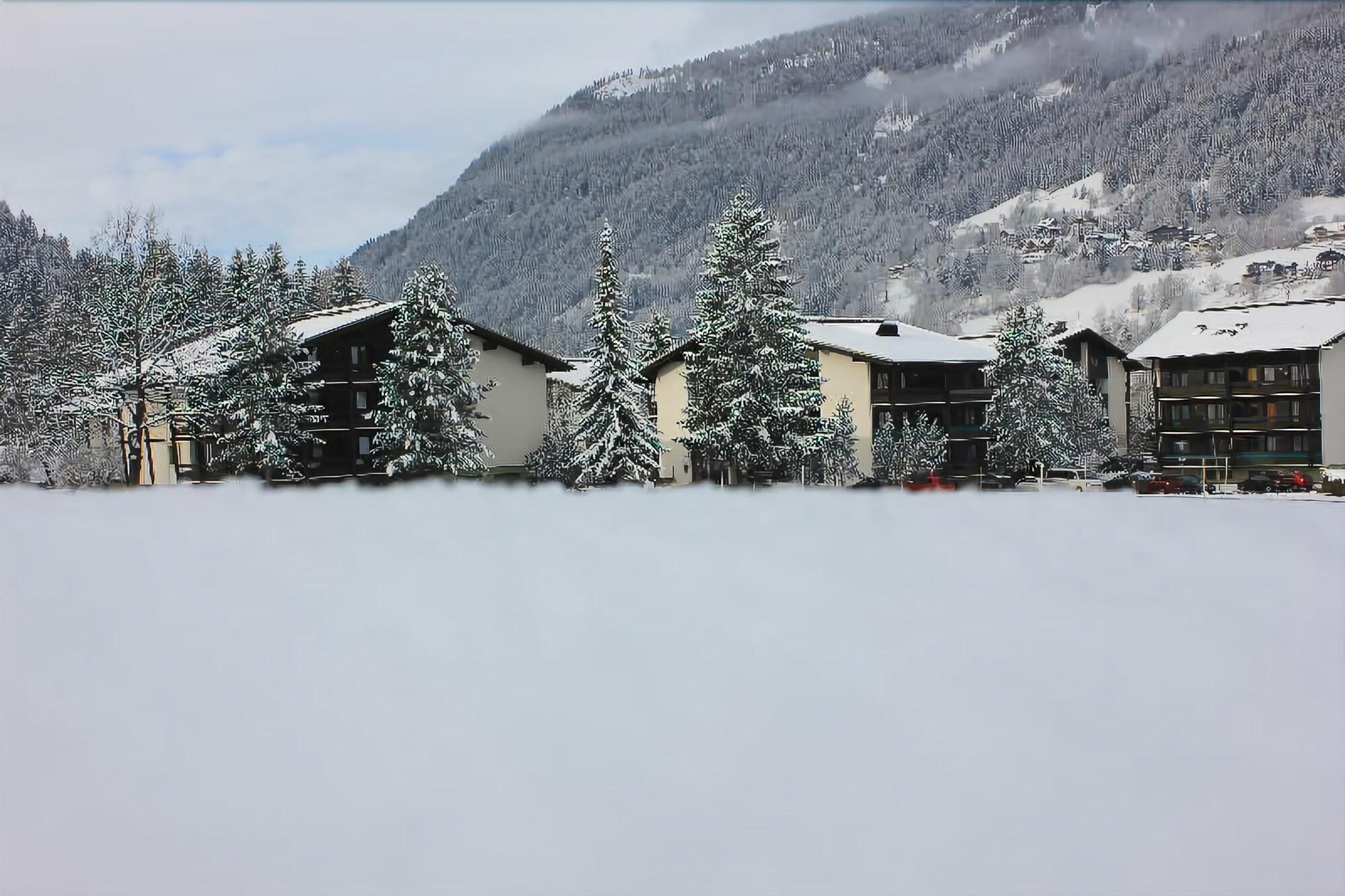 Appartementanlage Thermenblick Bad Kleinkirchheim Exteriér fotografie