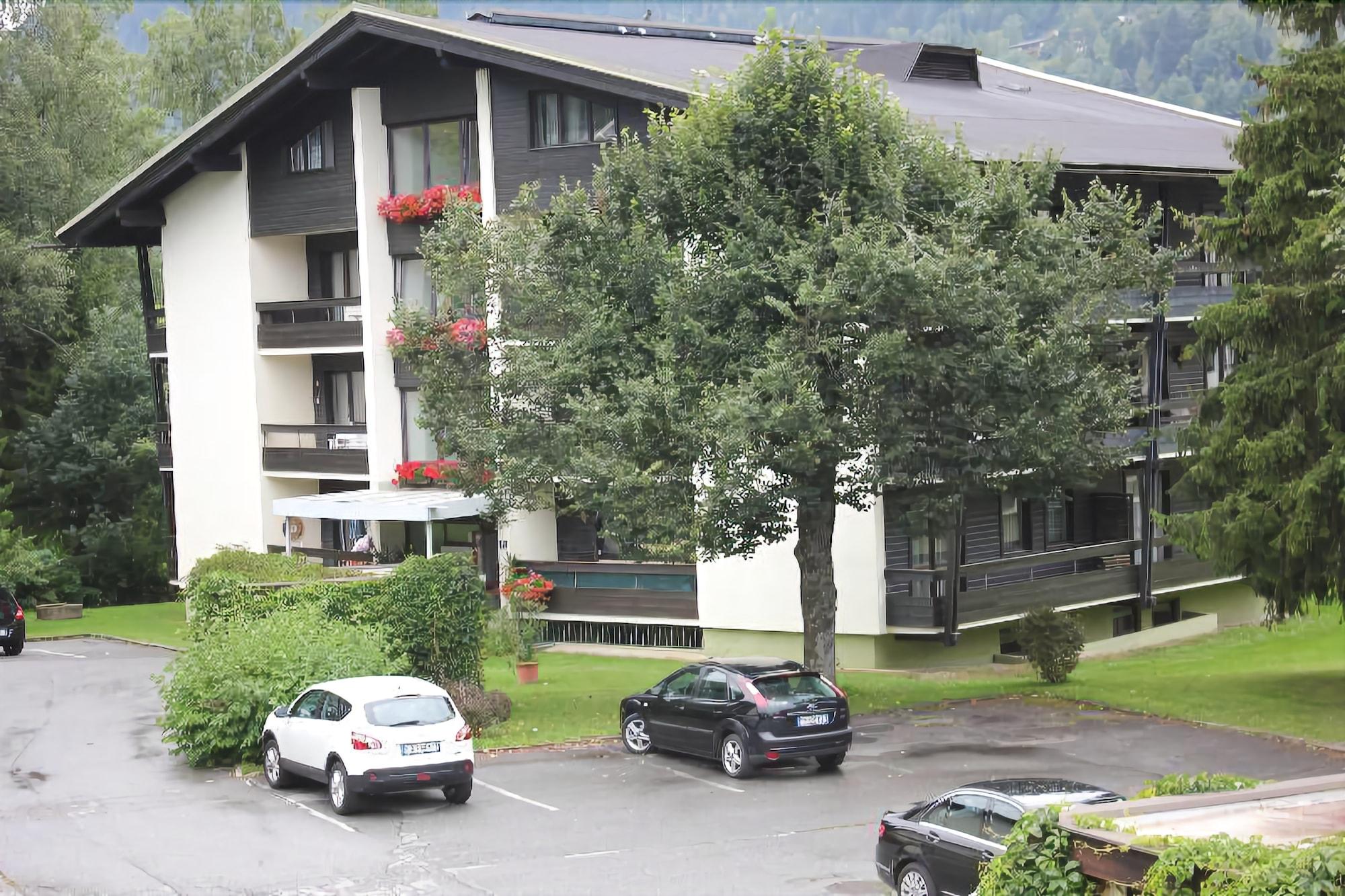 Appartementanlage Thermenblick Bad Kleinkirchheim Exteriér fotografie